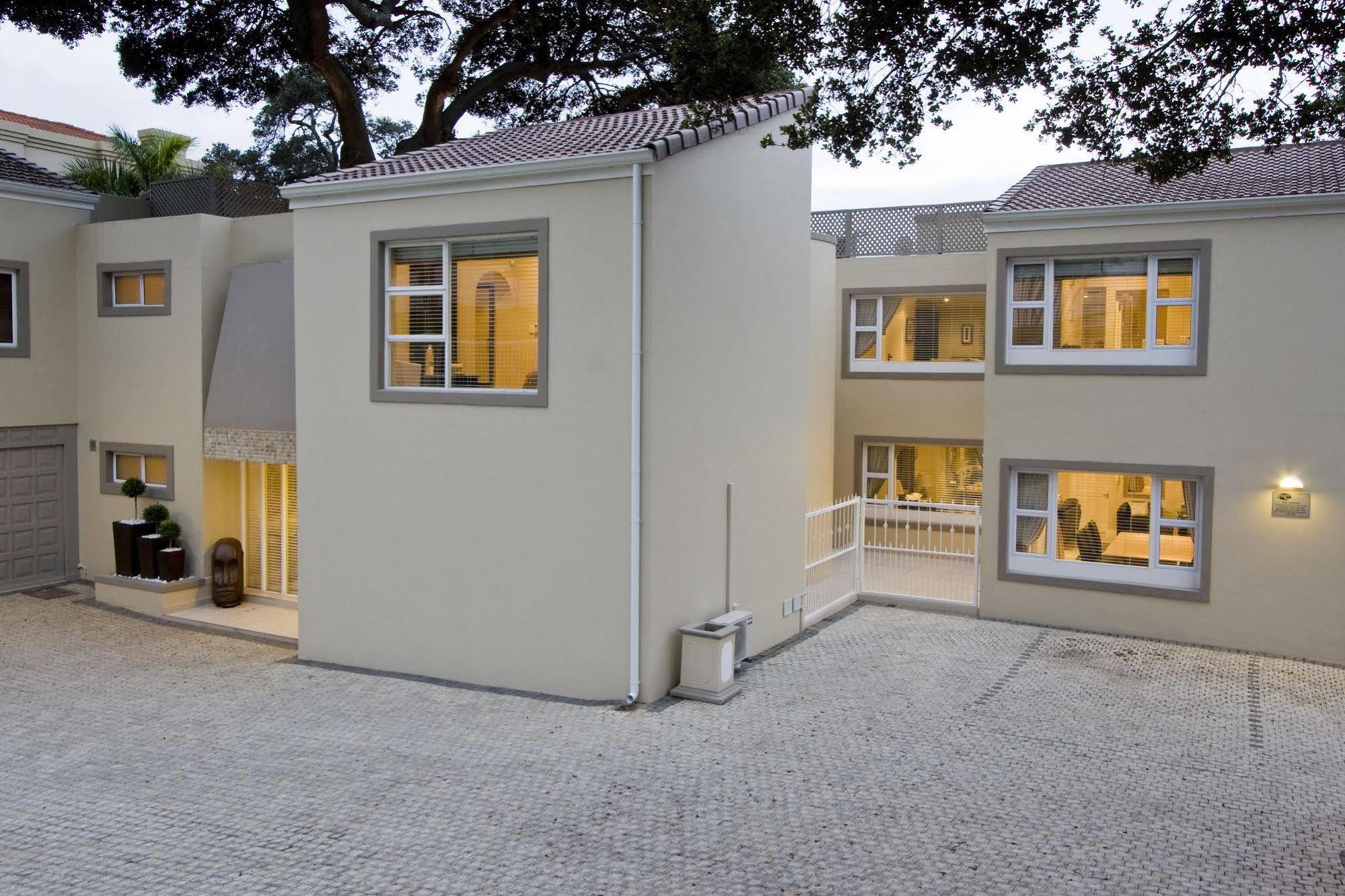 Forest Manor Boutique Guesthouse Umhlanga Exterior photo