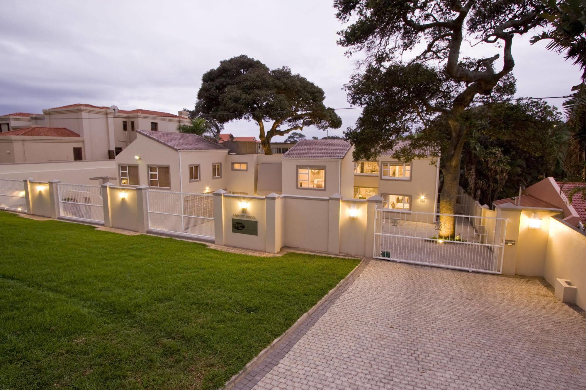 Forest Manor Boutique Guesthouse Umhlanga Exterior photo